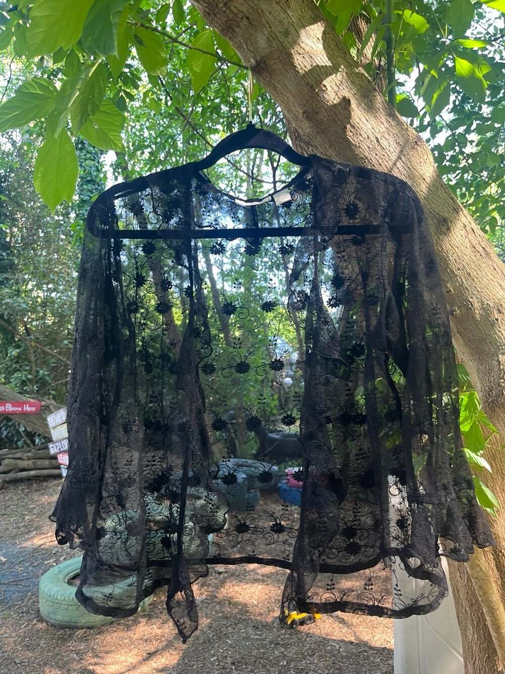 Black Floral Lace Cardigan Shrug Size M